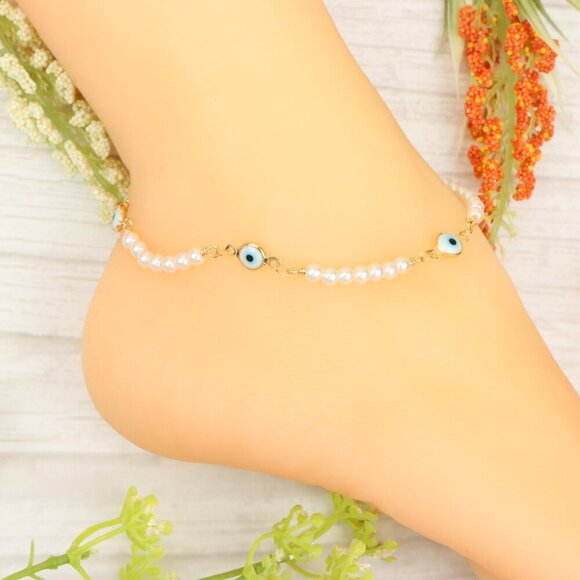 "Handmade Anklet – Elegant & Delicate Jewelry for Women | UNVRC1454 - Picture 3 of 10
